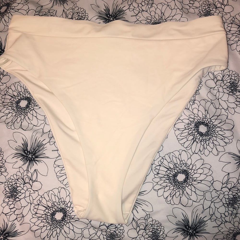 Bikini bottoms